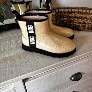 Waterproof cream Uggs